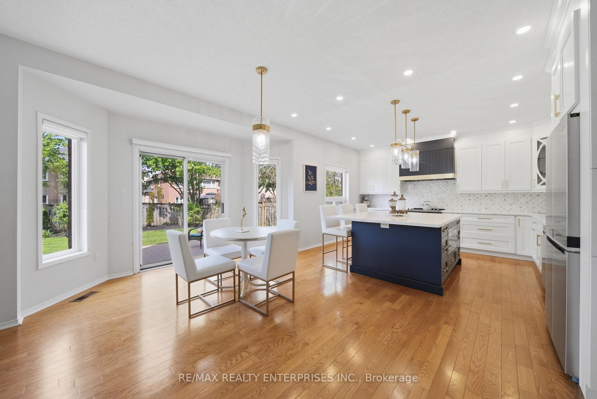5811 Cornell Crescent