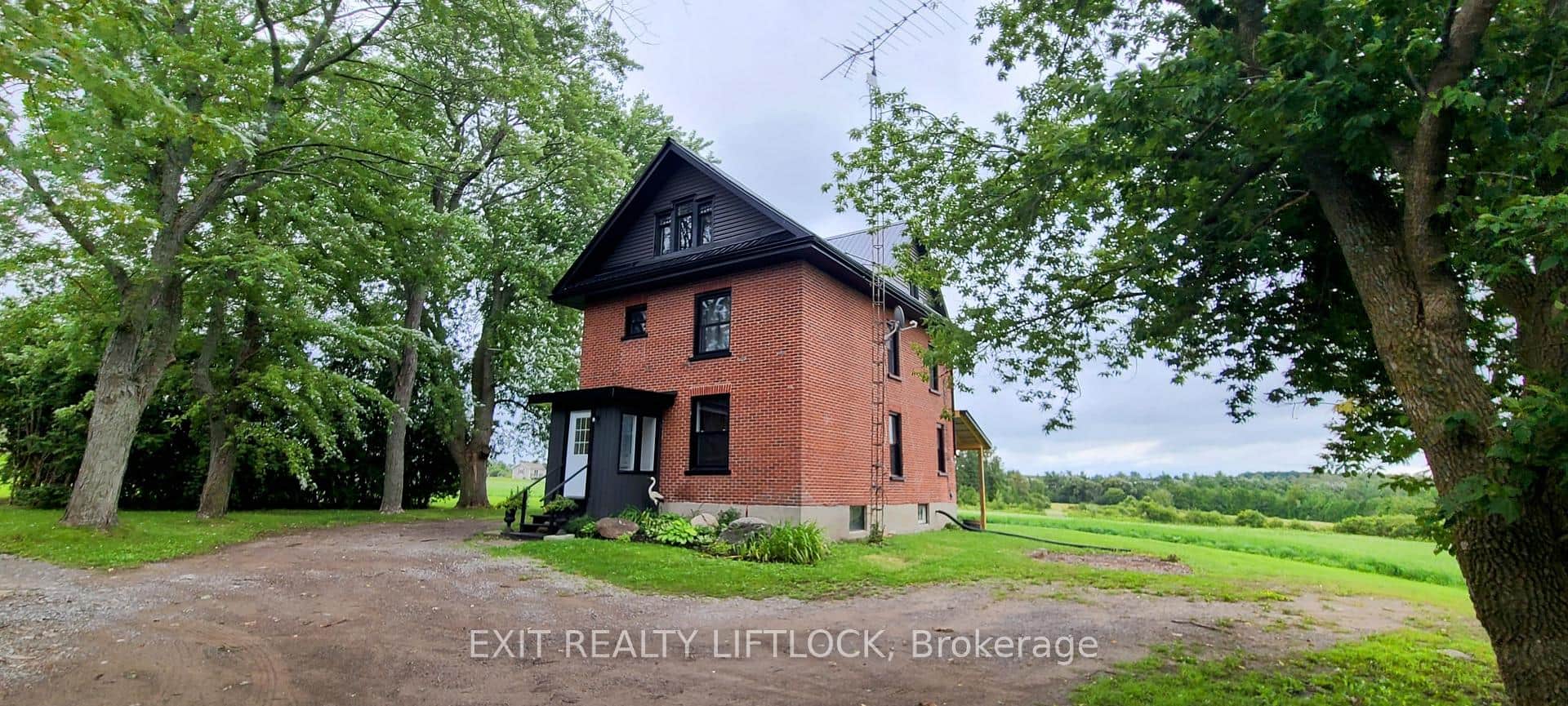 4922 Highway 7 N/A