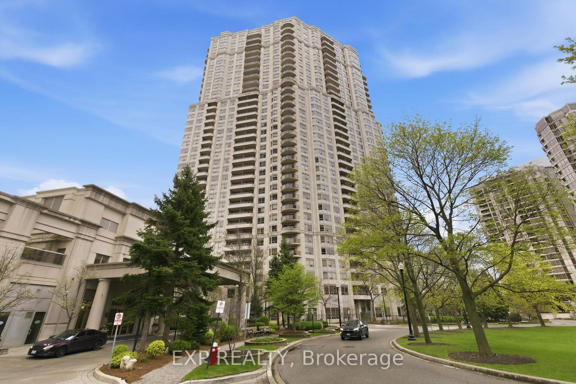 25 Kingsbridge Garden Circle Unit 2120