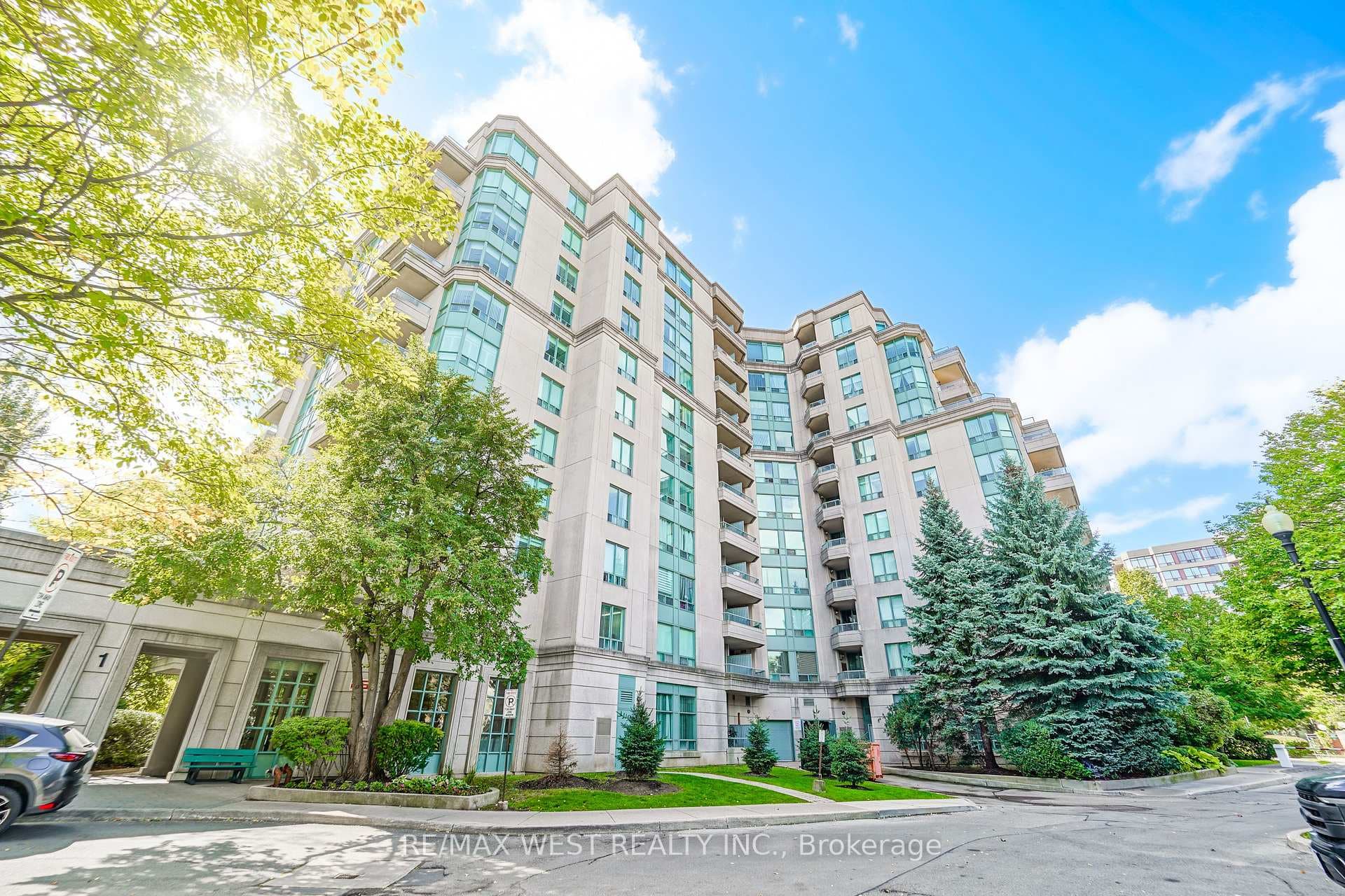 1 Emerald Lane Unit 105