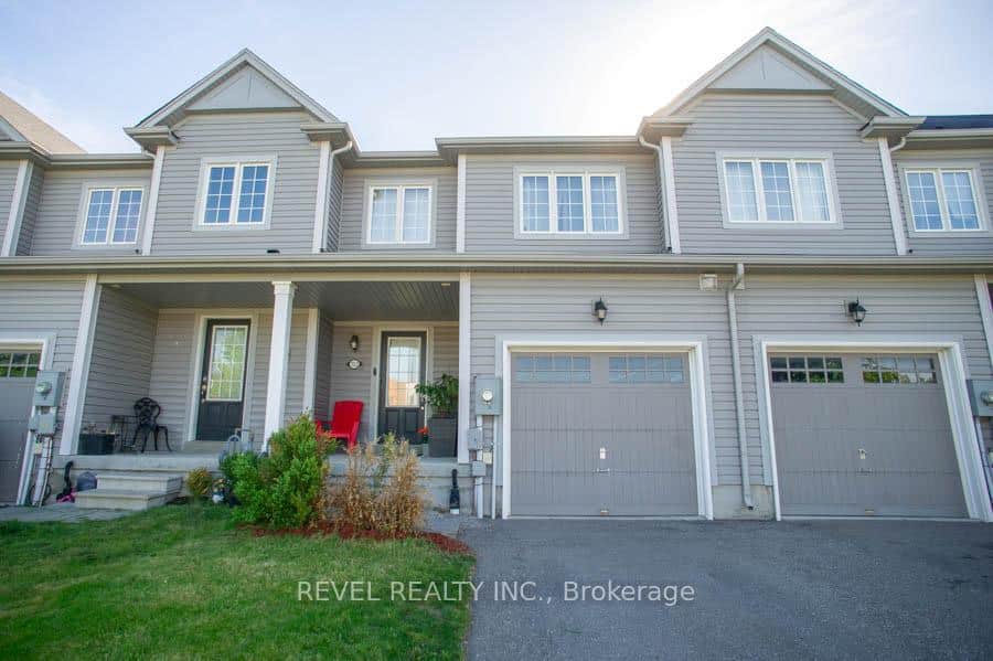 153 English Lane
