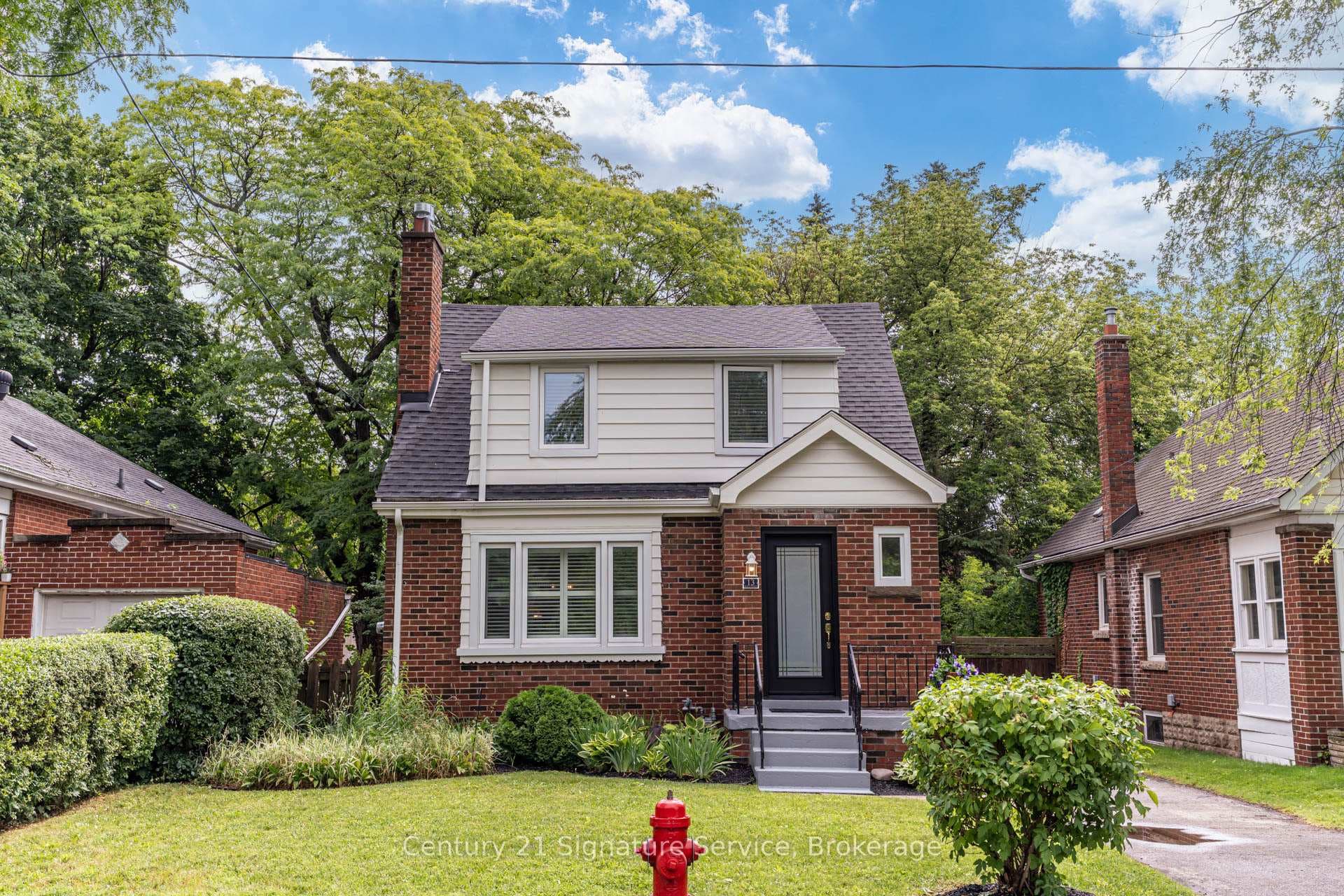 13 Allan Avenue