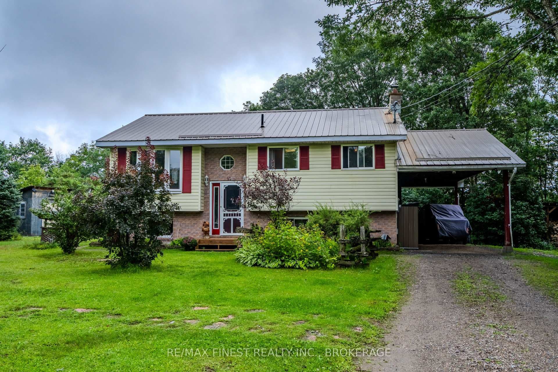 1041 Tryon Road