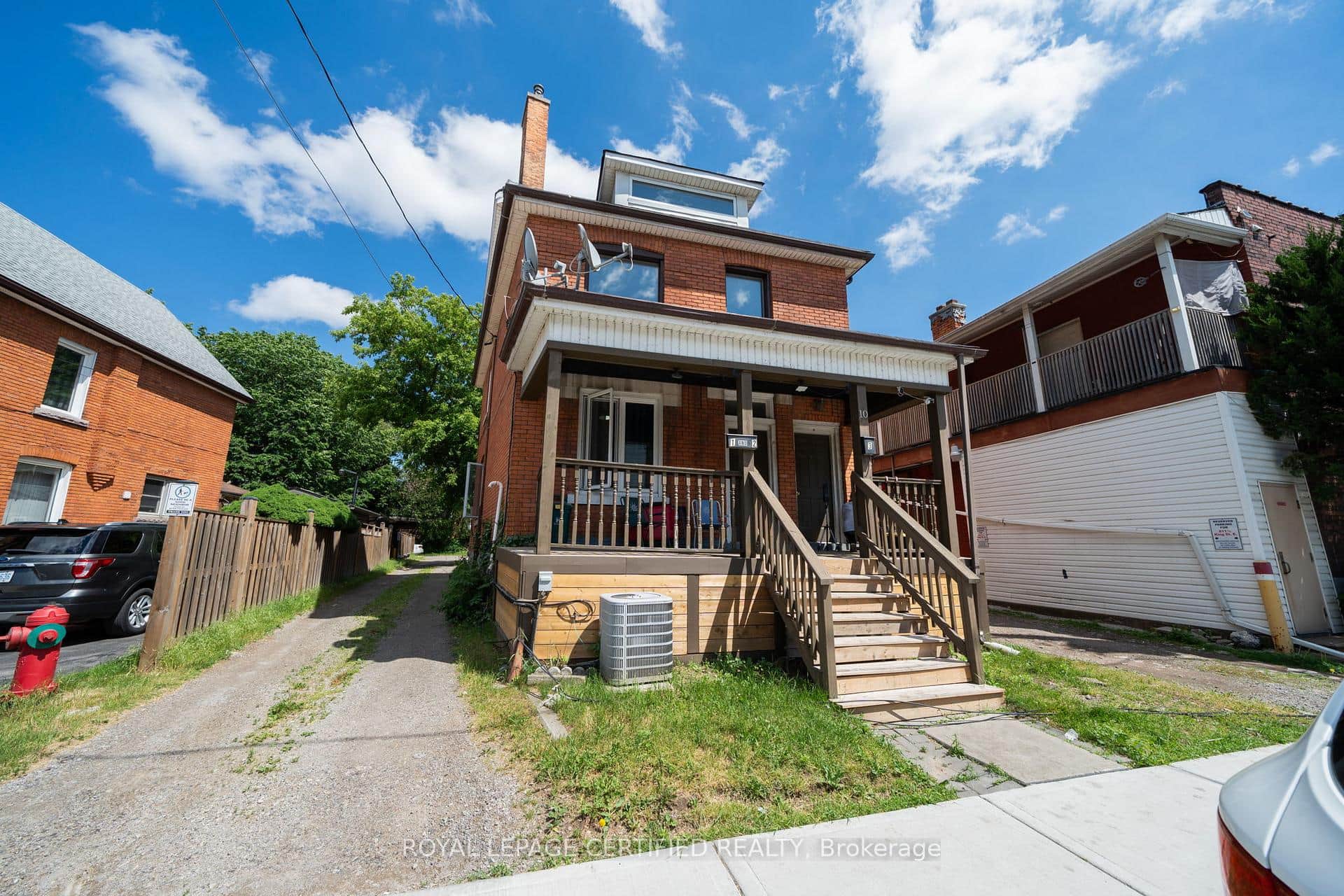 10 Fairleigh Avenue