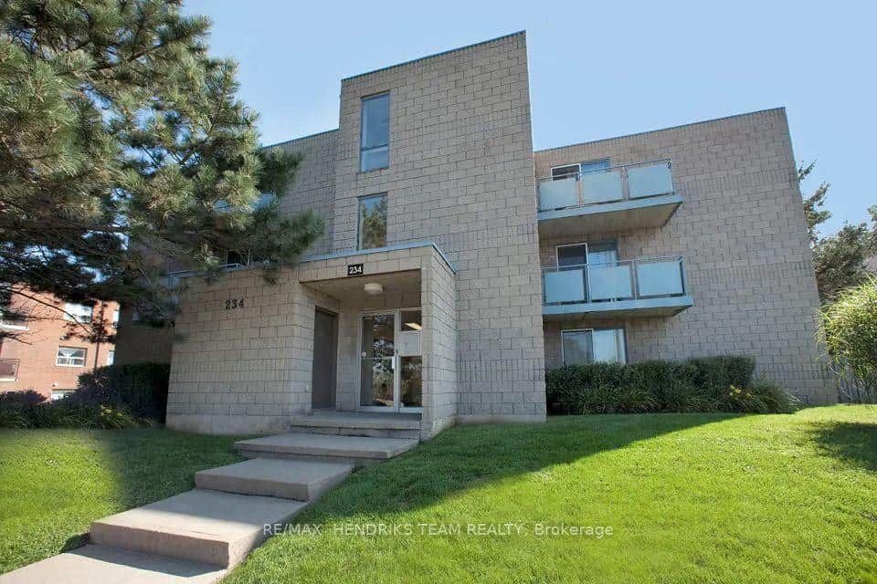 234 Oakdale Avenue Unit 201