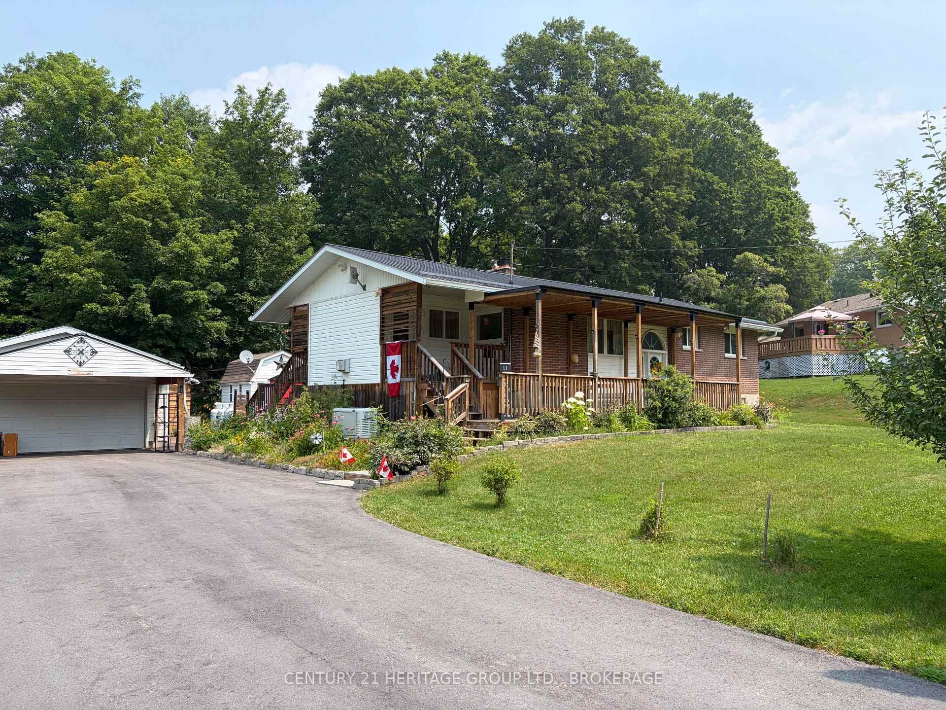 4309 Maple Drive