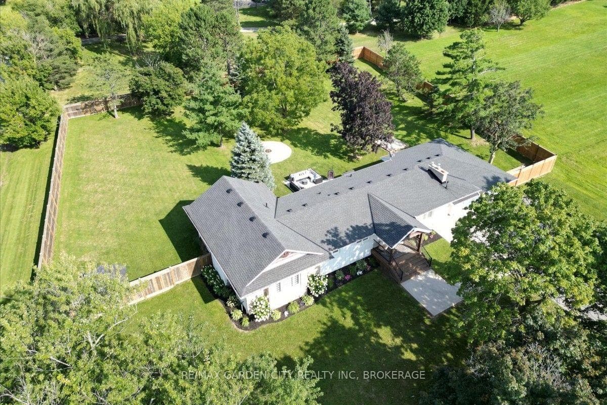 1581 Rice Road