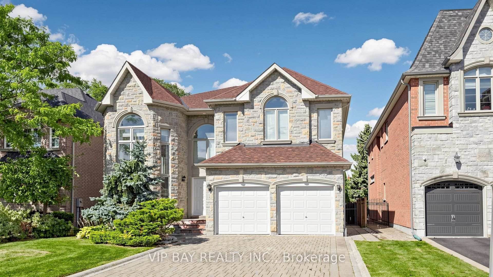 12 Mackay Drive