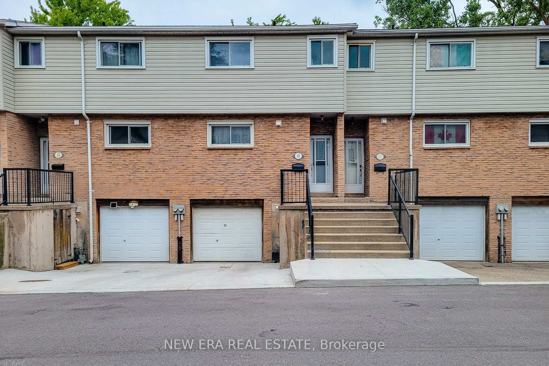 149 St Catharine Street Unit 15