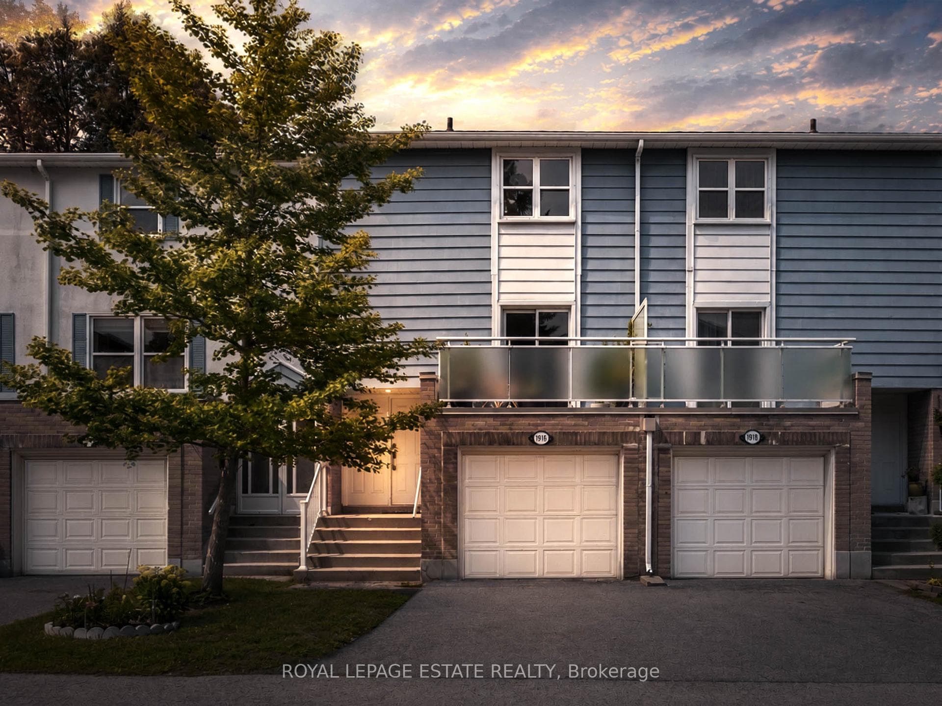1916 John Street