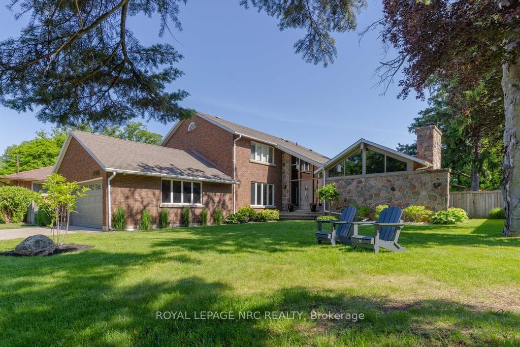 4 Maplewood Drive