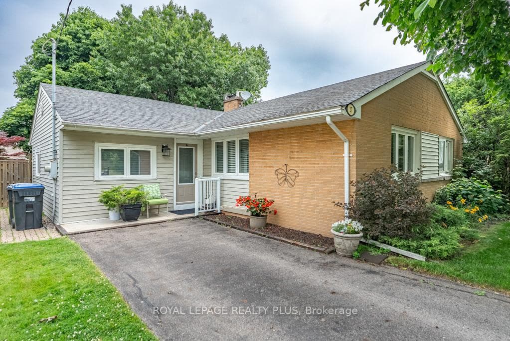 27 Sora Drive