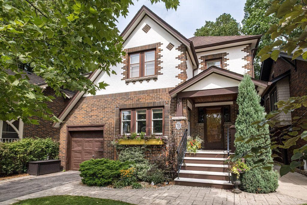78 Paisley Avenue