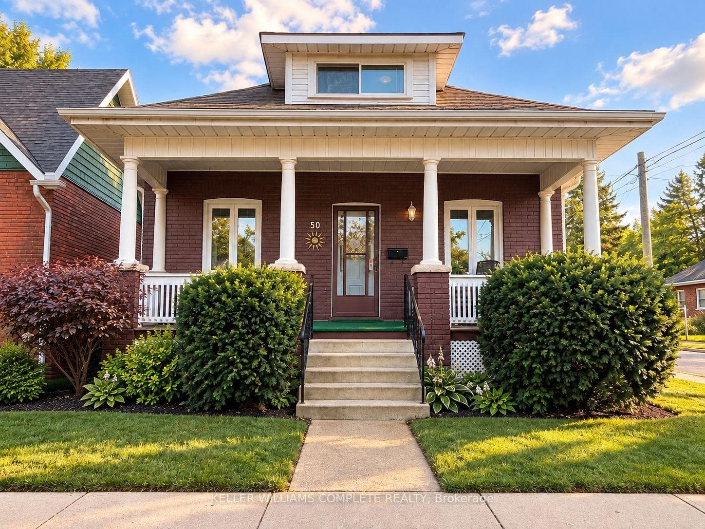 50 Strathcona Avenue