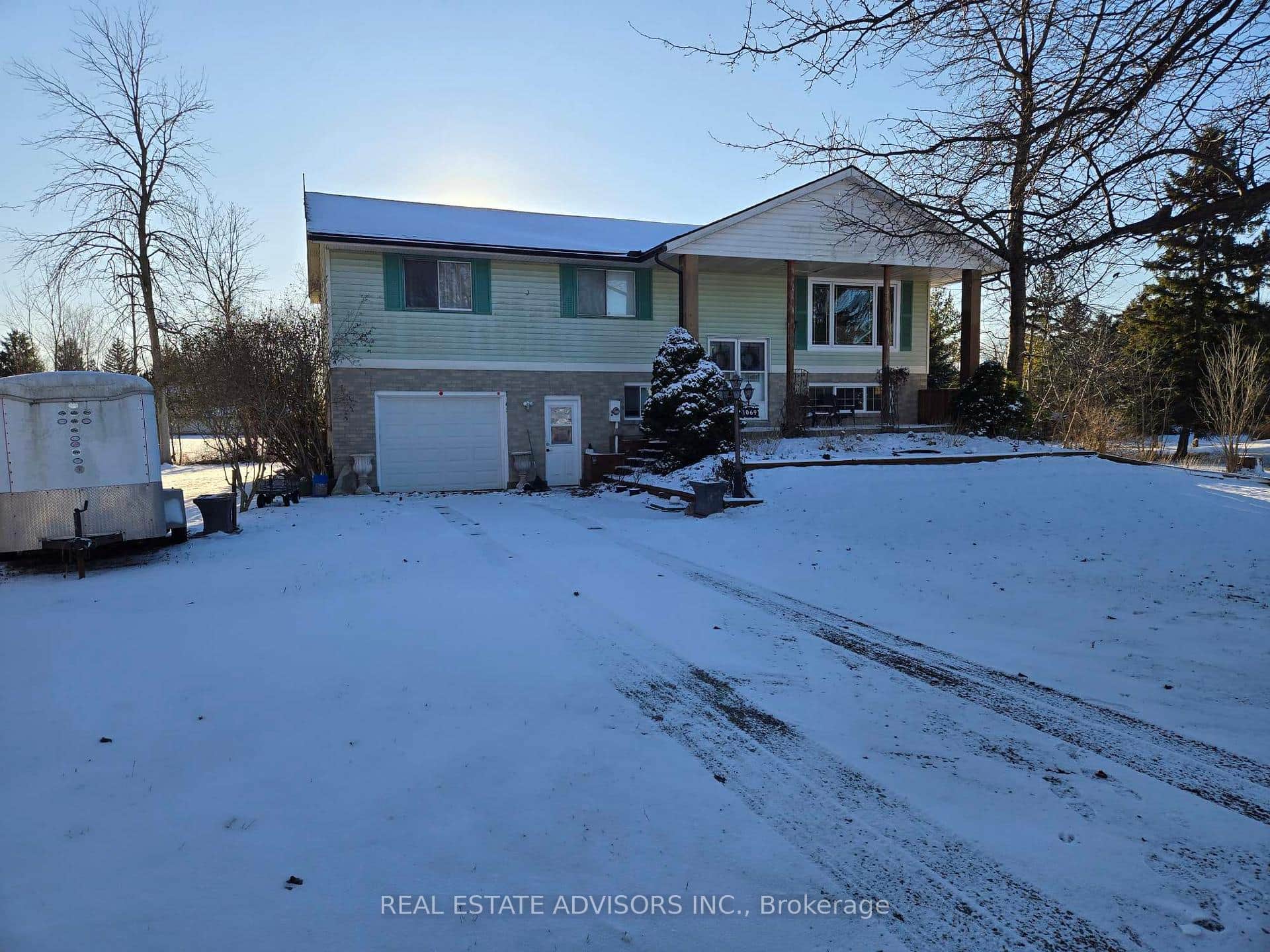 1069 Bird Road