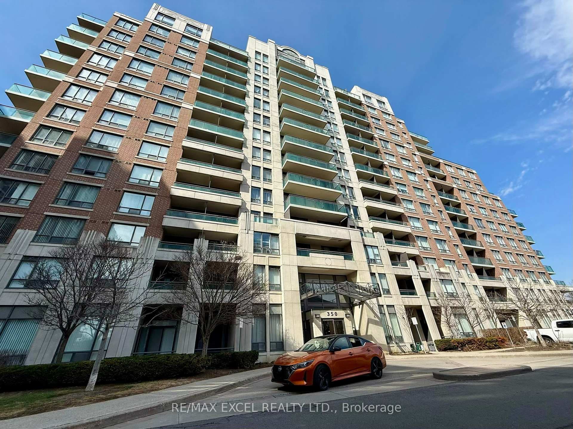 350 Red Maple Road Unit 712