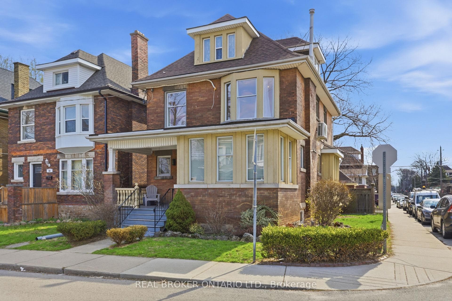 65 Fairholt Road Unit 2