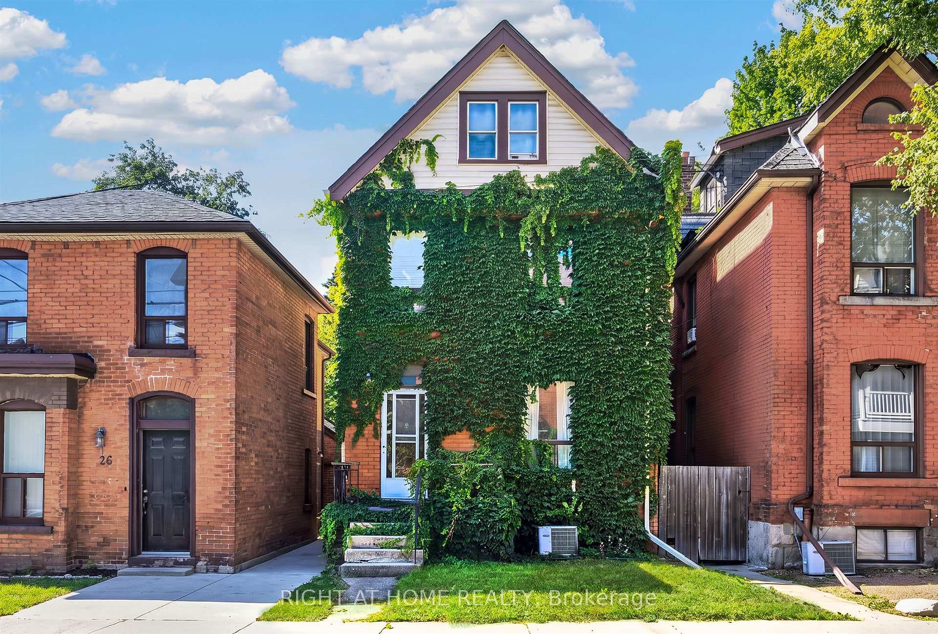 24 Locke Street Unit 1