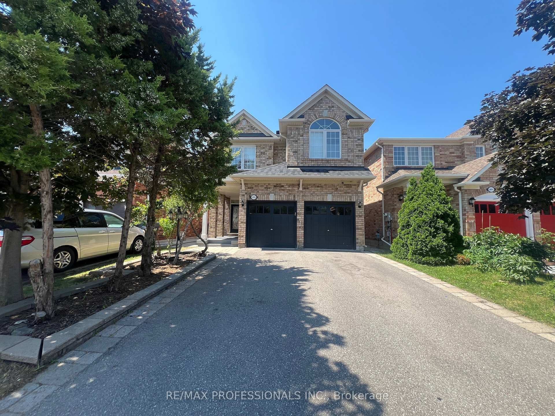 3895 Henrietta Way