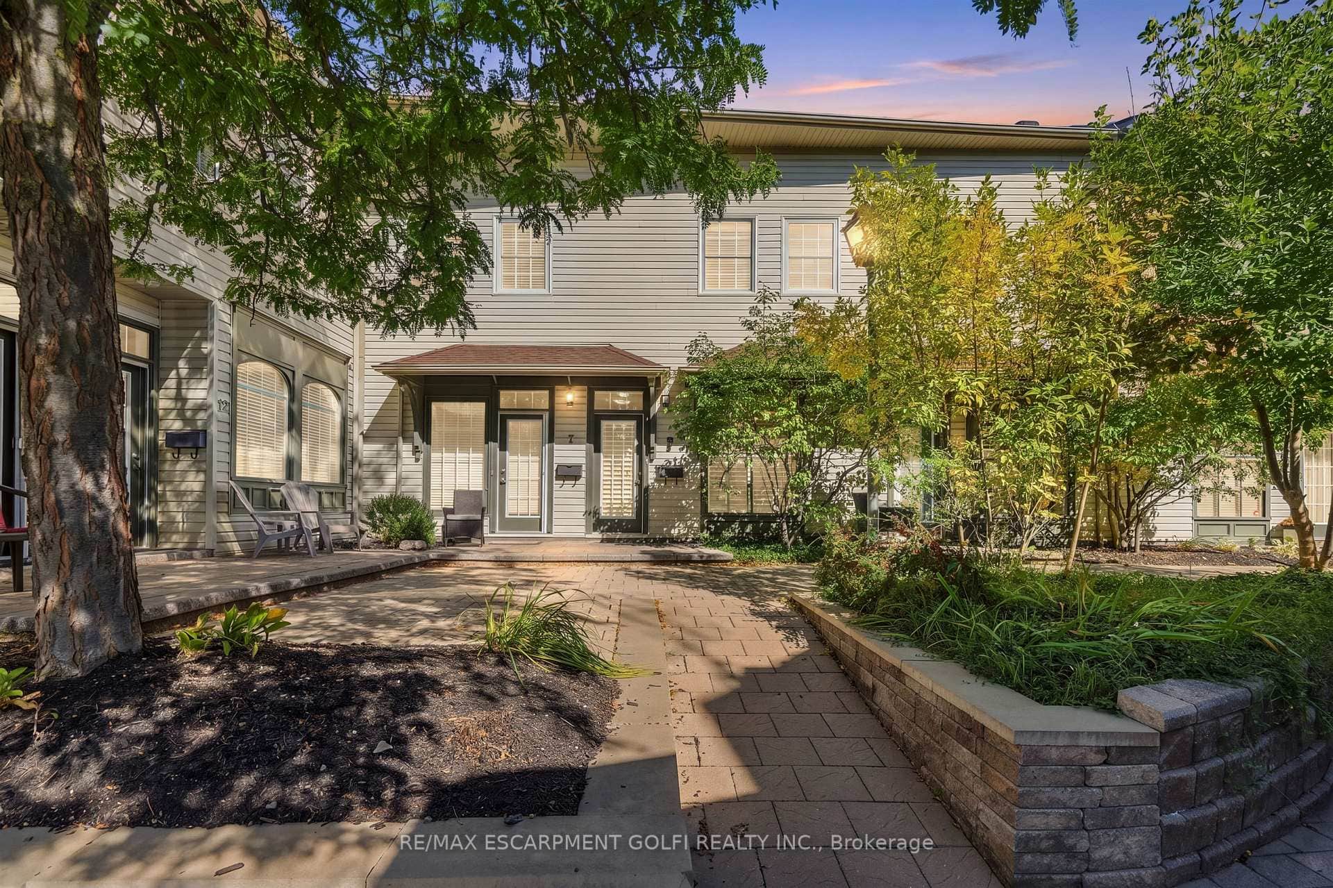 49 Ontario Street Unit 8