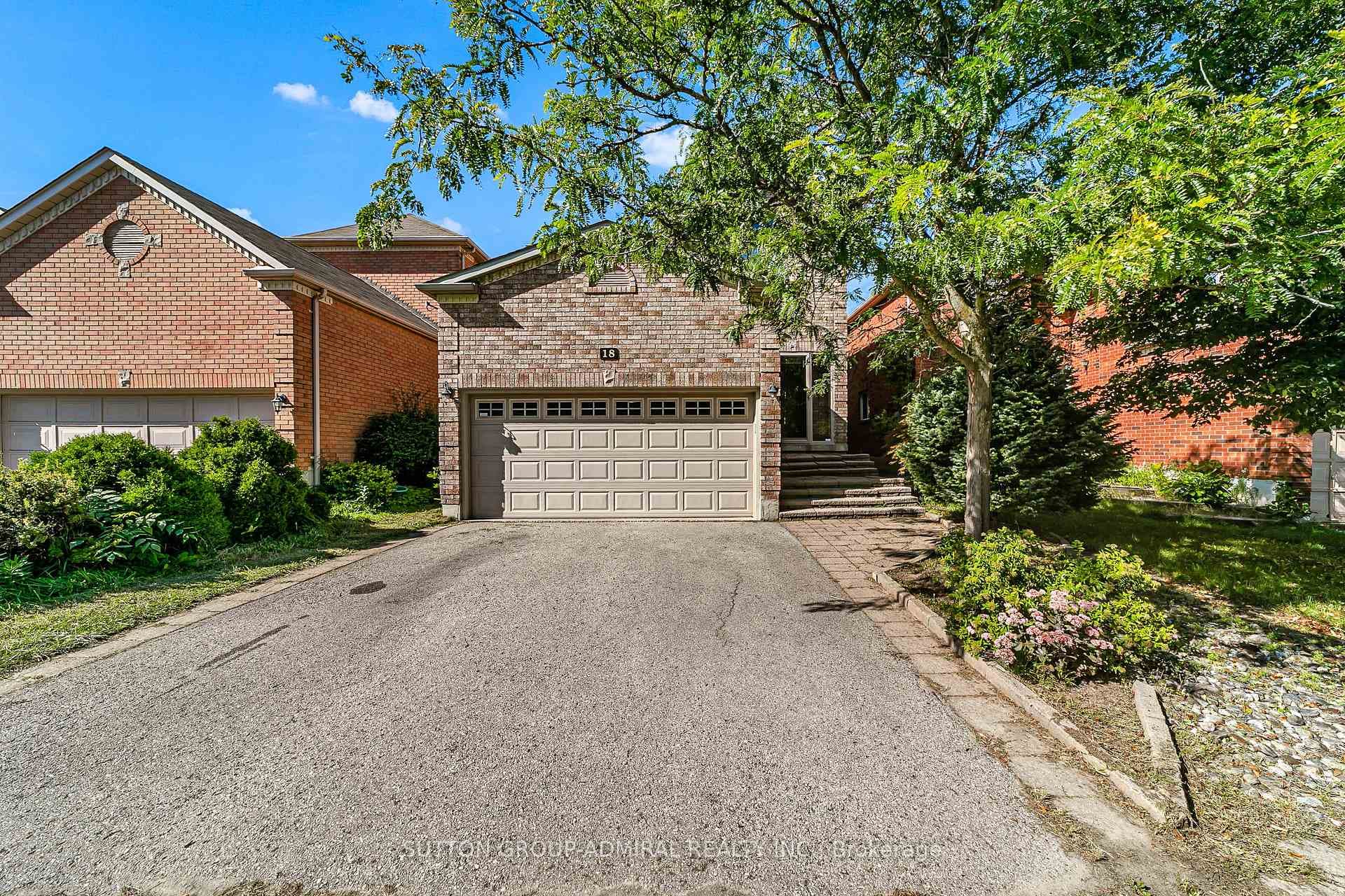 18 Buckhorn Avenue