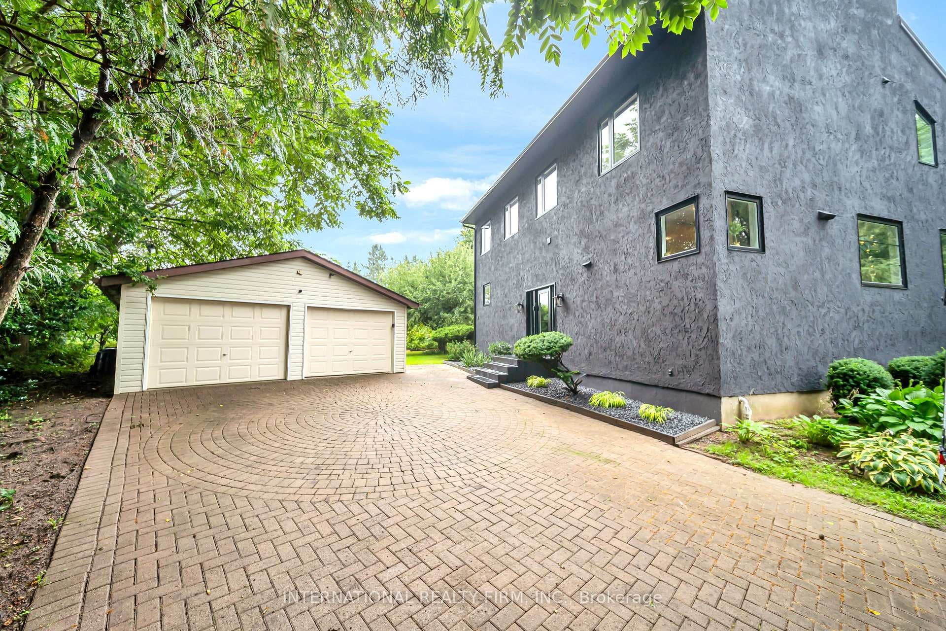 5 Firelane 14b Road