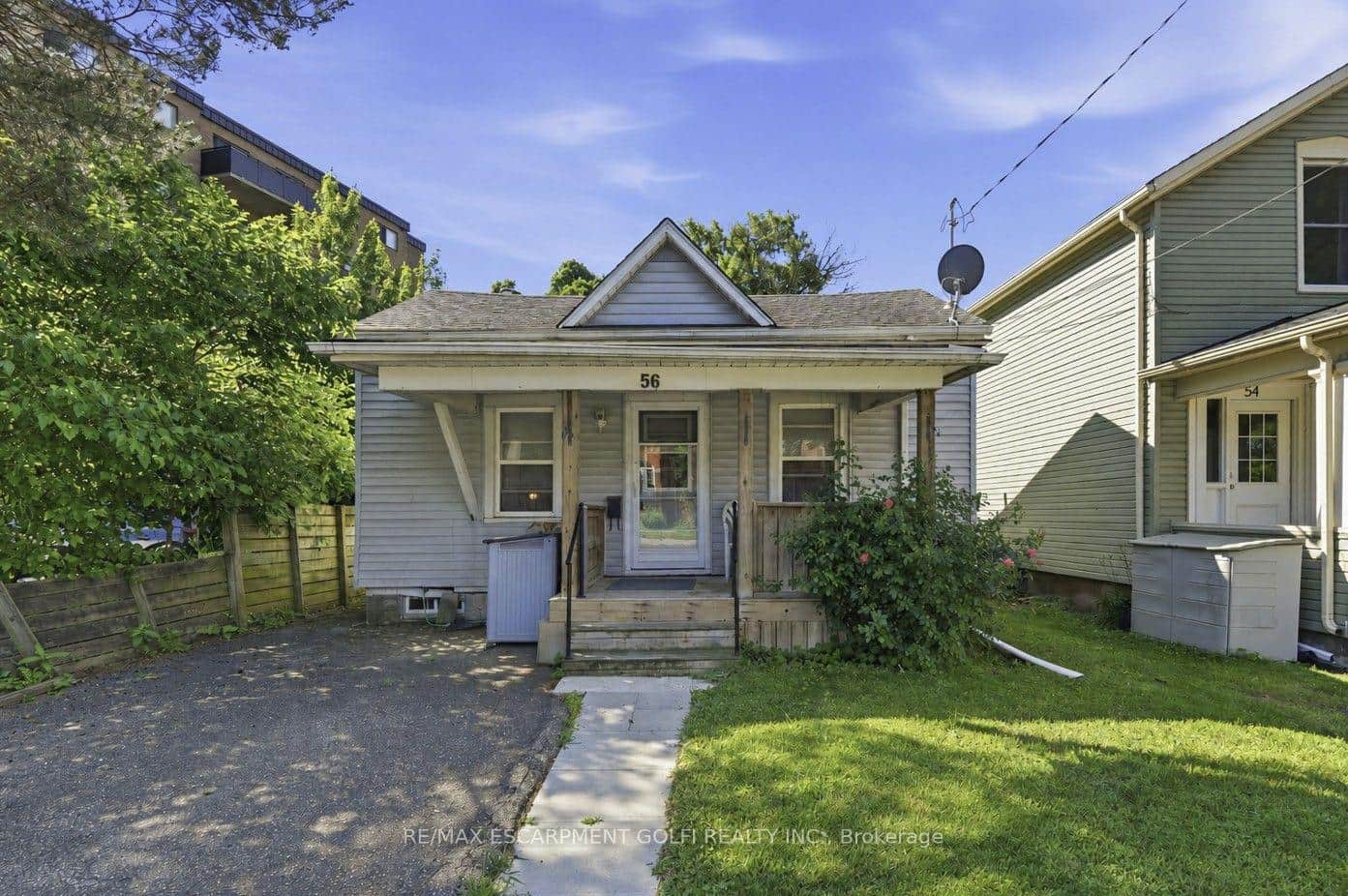 56 Welland Avenue
