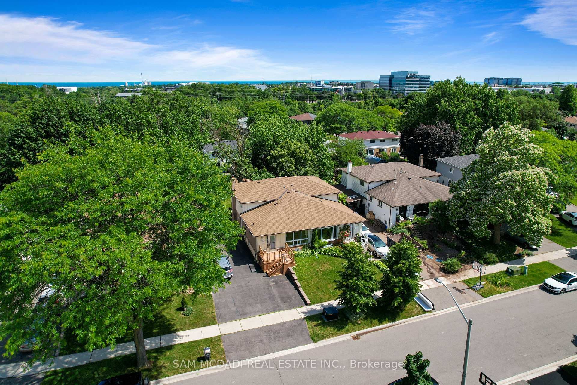2644 Altadena Court