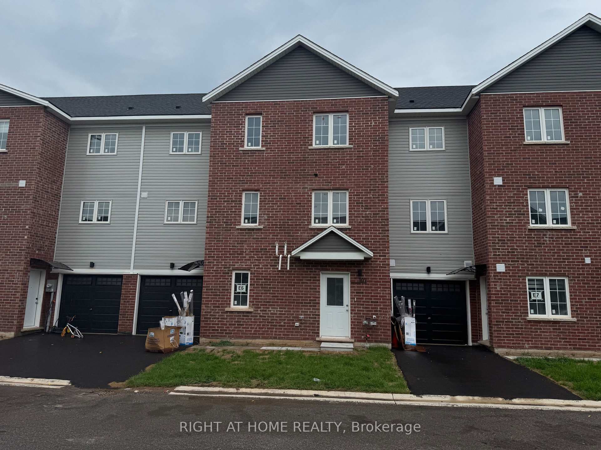 107 Highriver Trail Unit (MAIN)