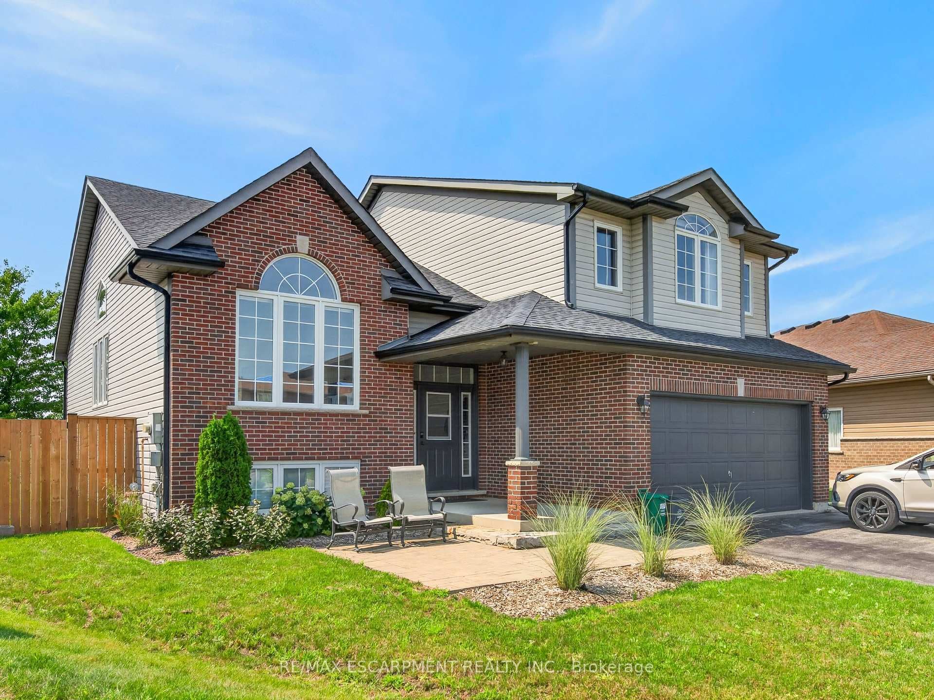 86 Golden Acres Drive