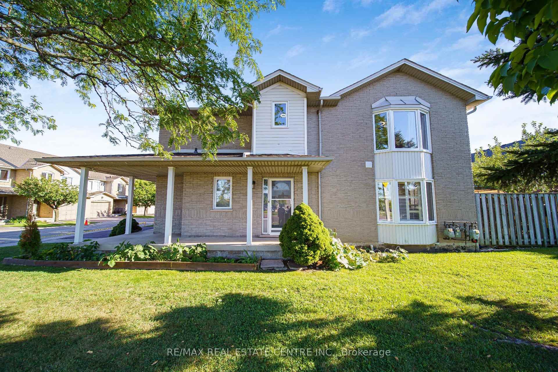 800 Paramount Drive Unit 1