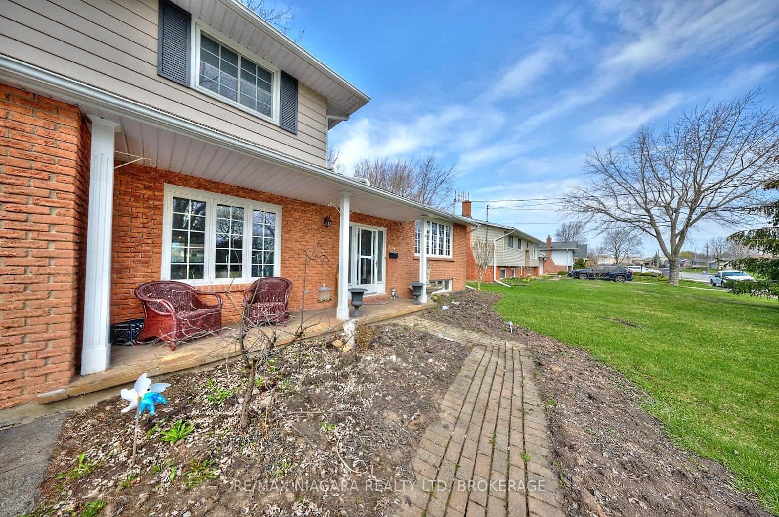 953 Grandview Road