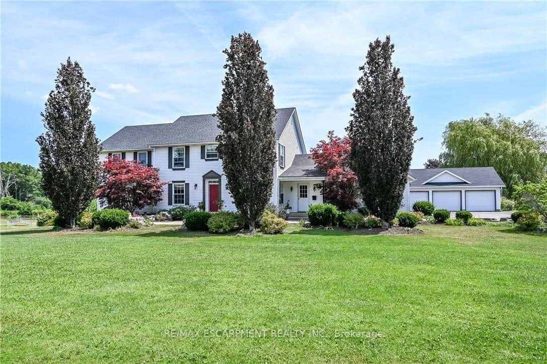 20 Haldimand Trail