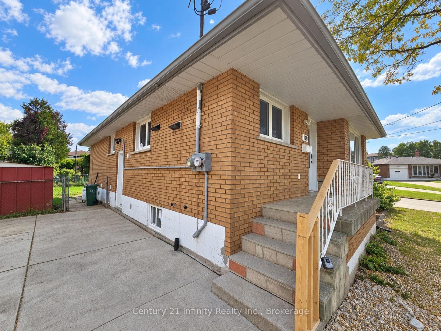 109 Purdy Crescent Unit 2