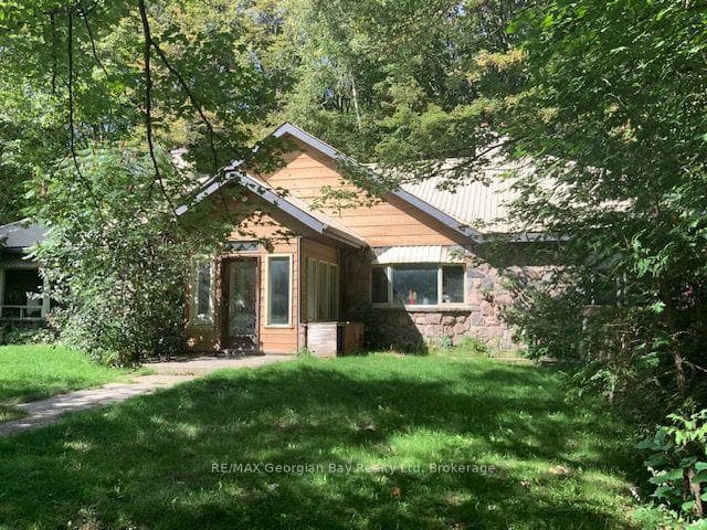 9513 County Rd 93 Road