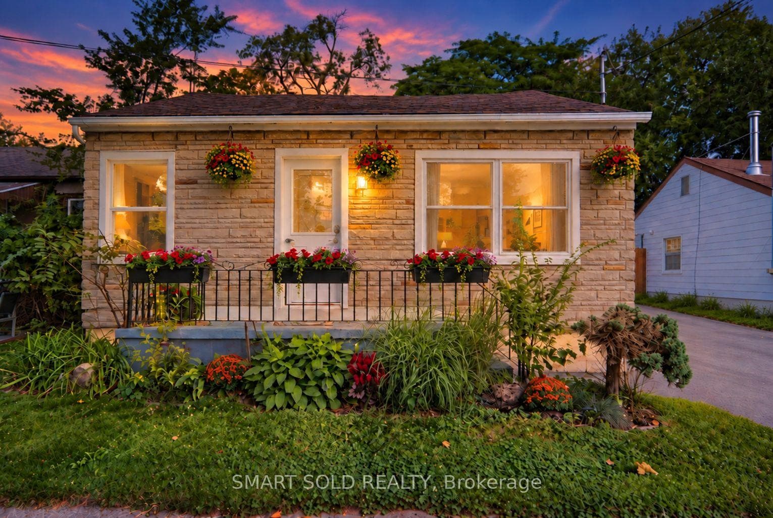 7 Elmwood Avenue