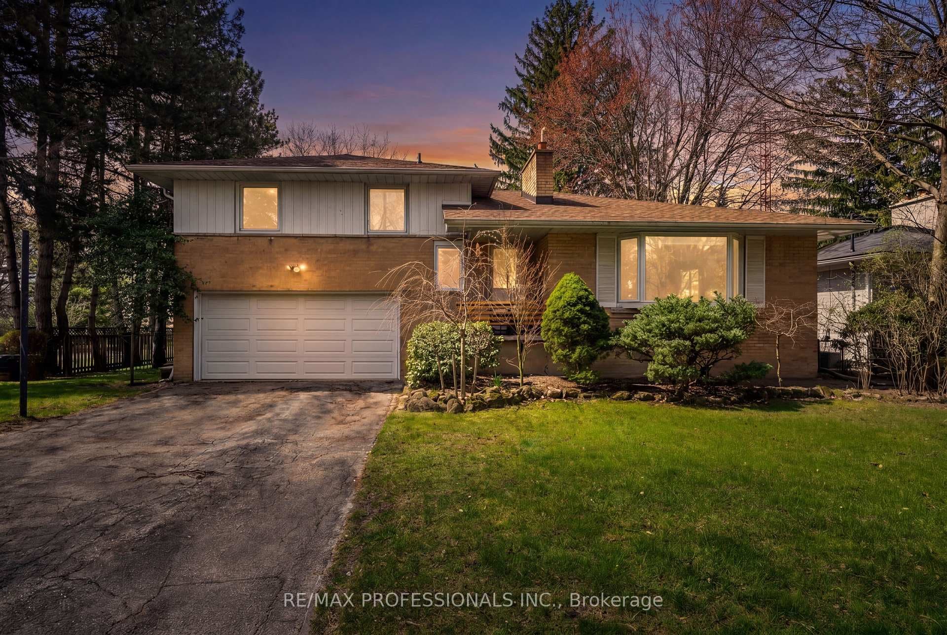508 Vanessa Crescent