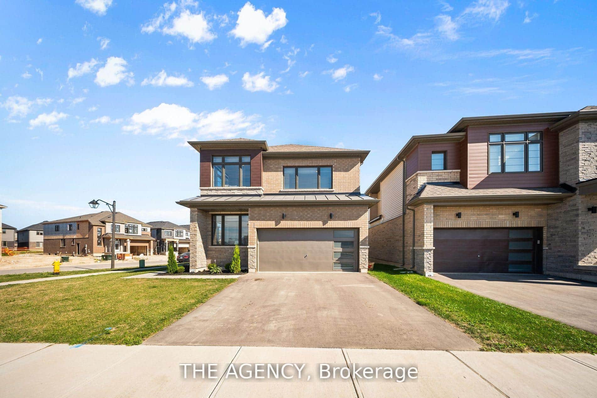 1 Bee Crescent