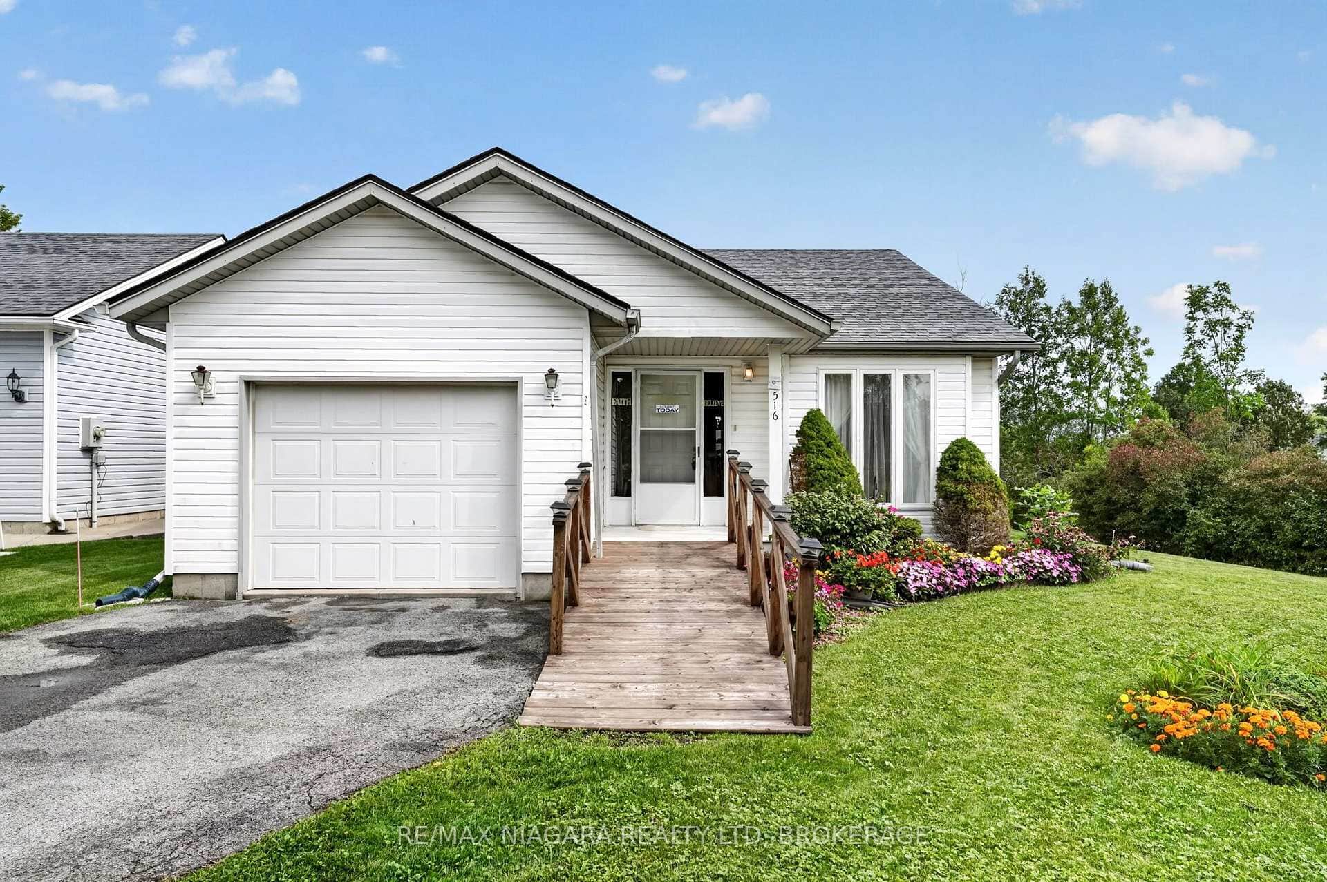 3033 Townline Road Unit 516