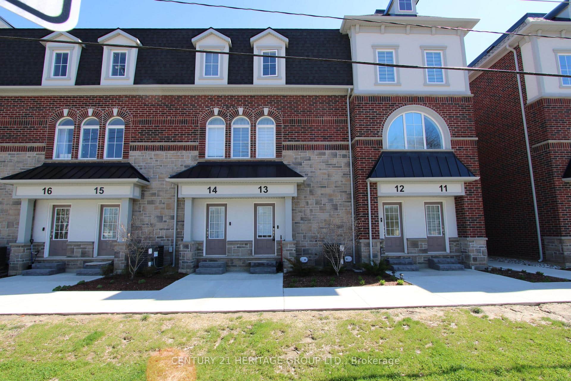 677 Park Road Unit 13