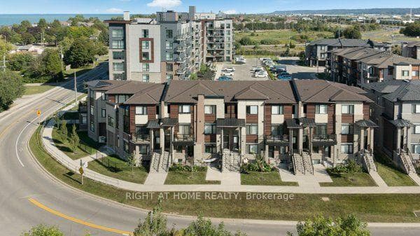 590 North Service Road Unit 5