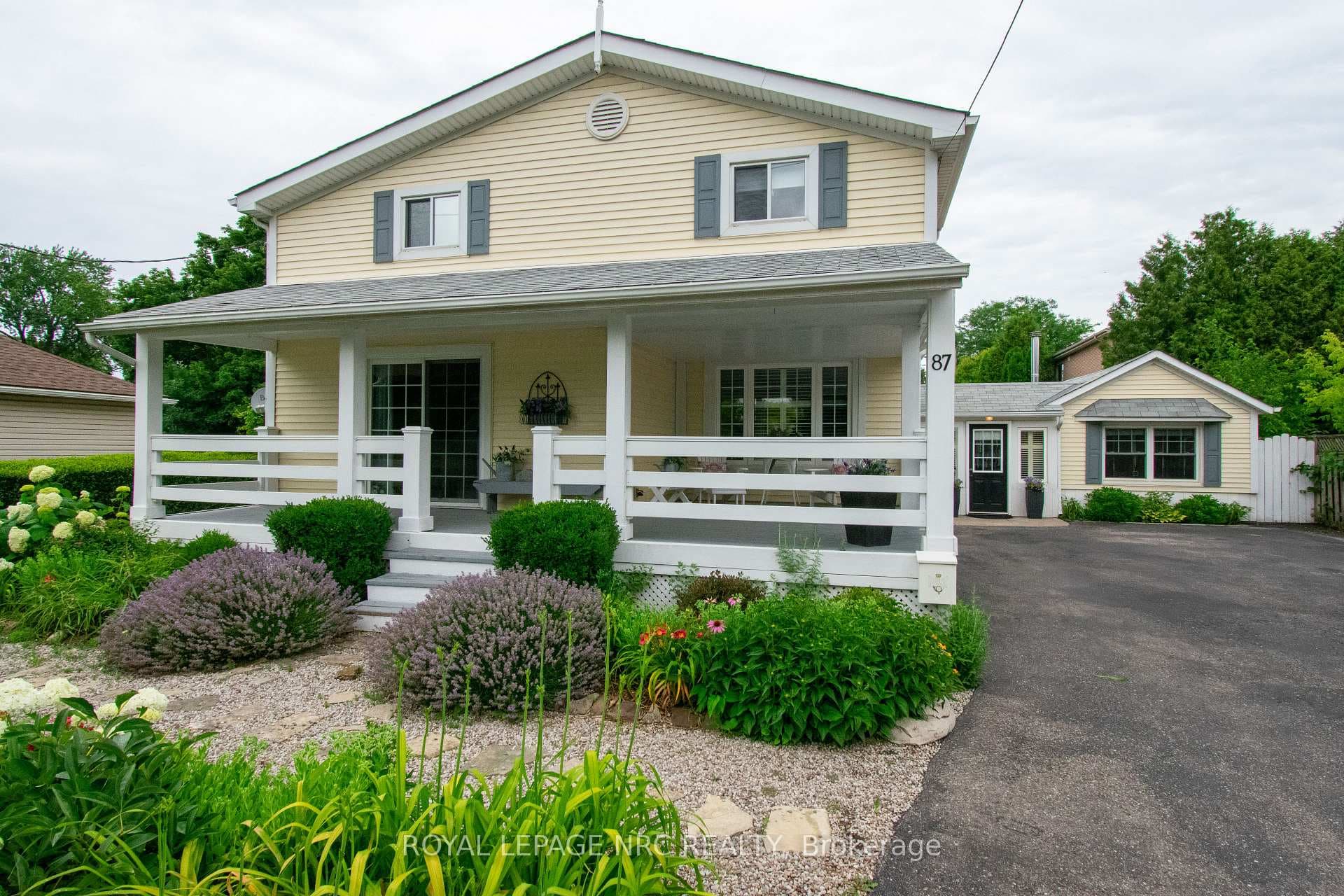 87 Lakeport Road