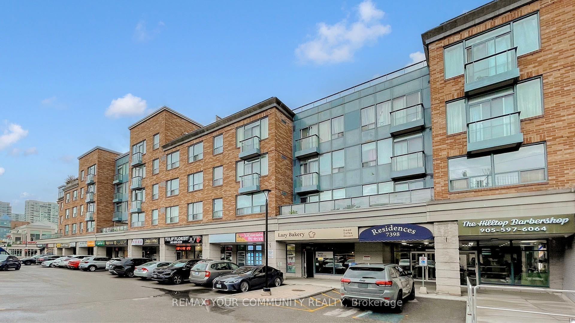 7398 Yonge Street Unit 111