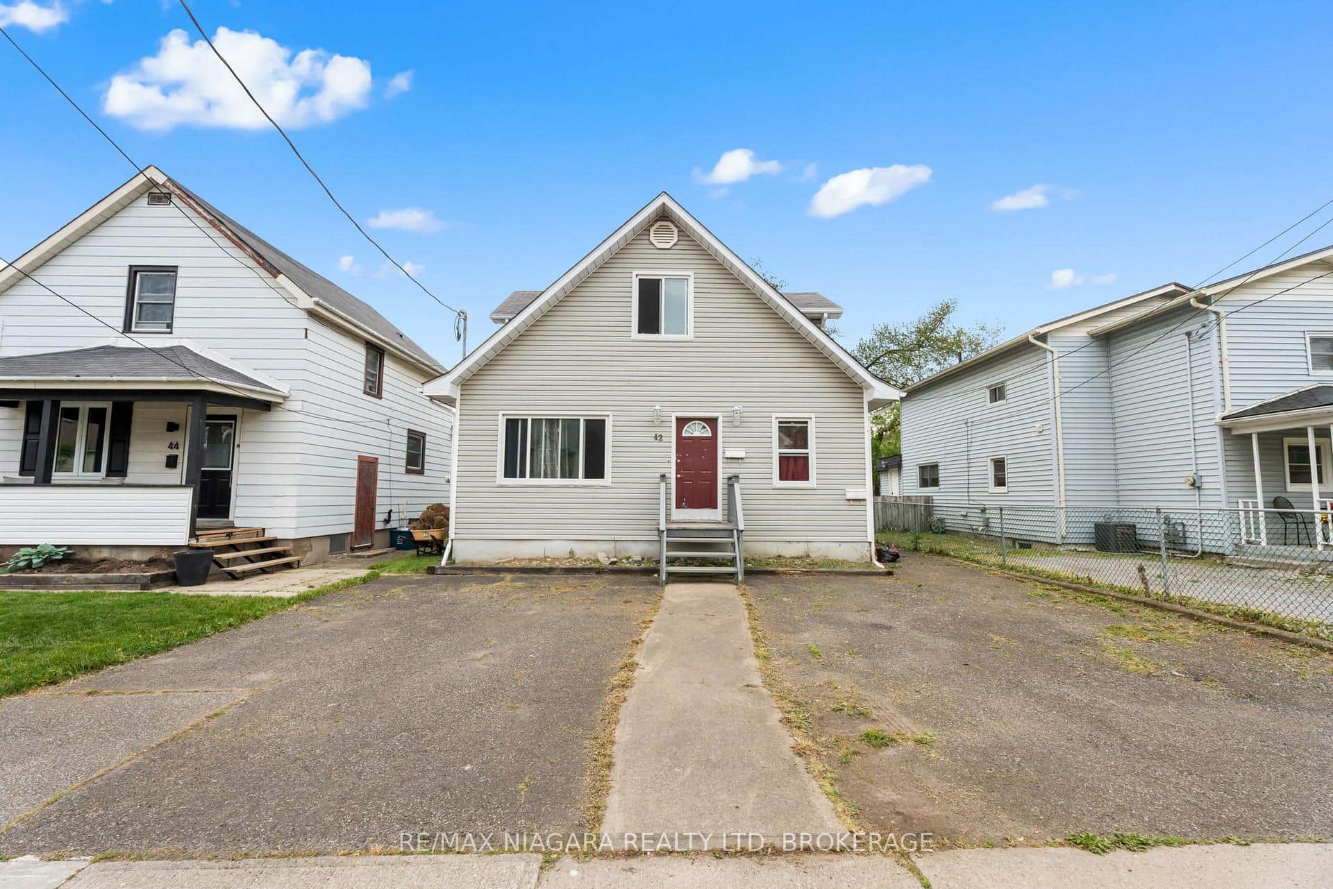 42 Vine Street