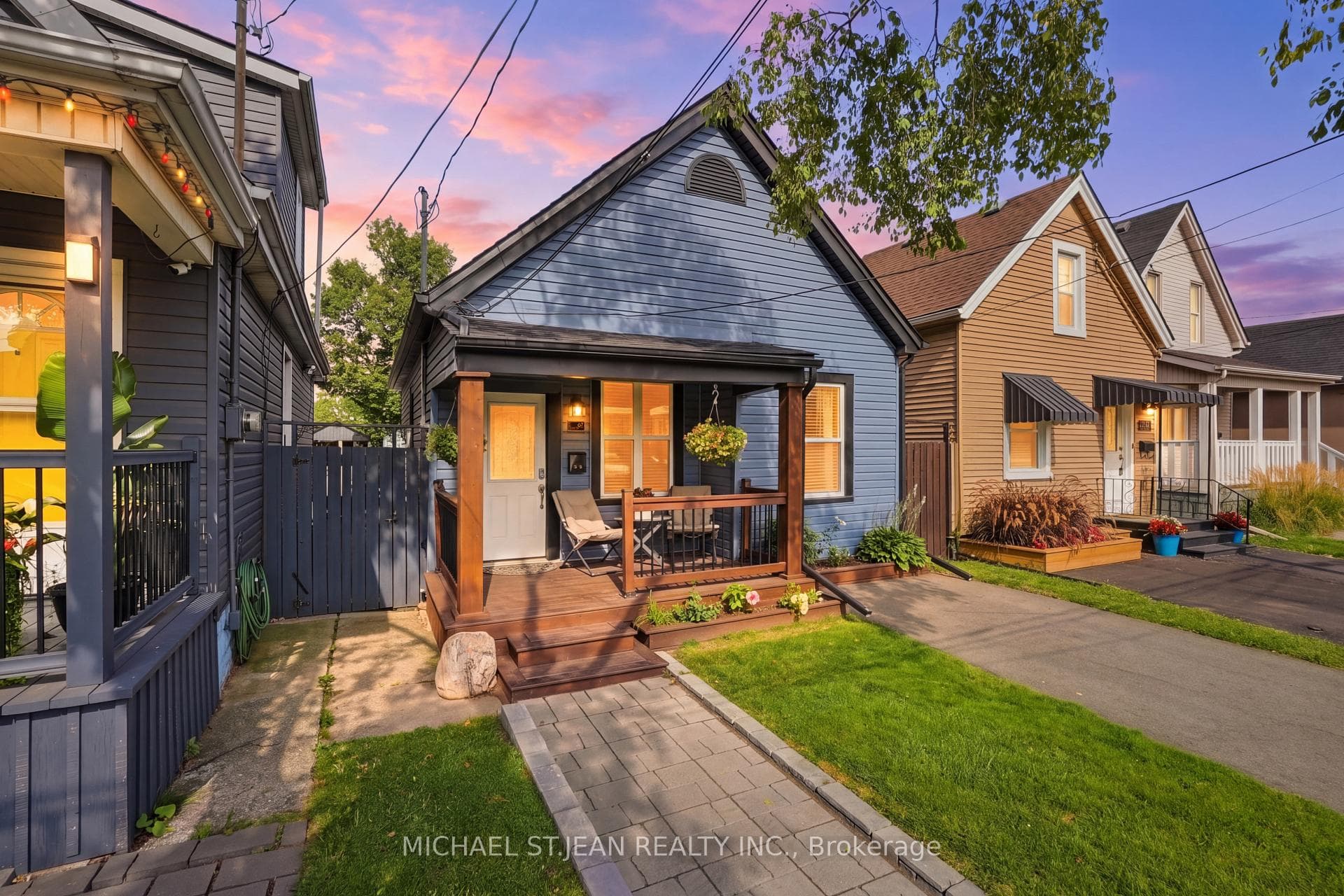 67 Robins Avenue