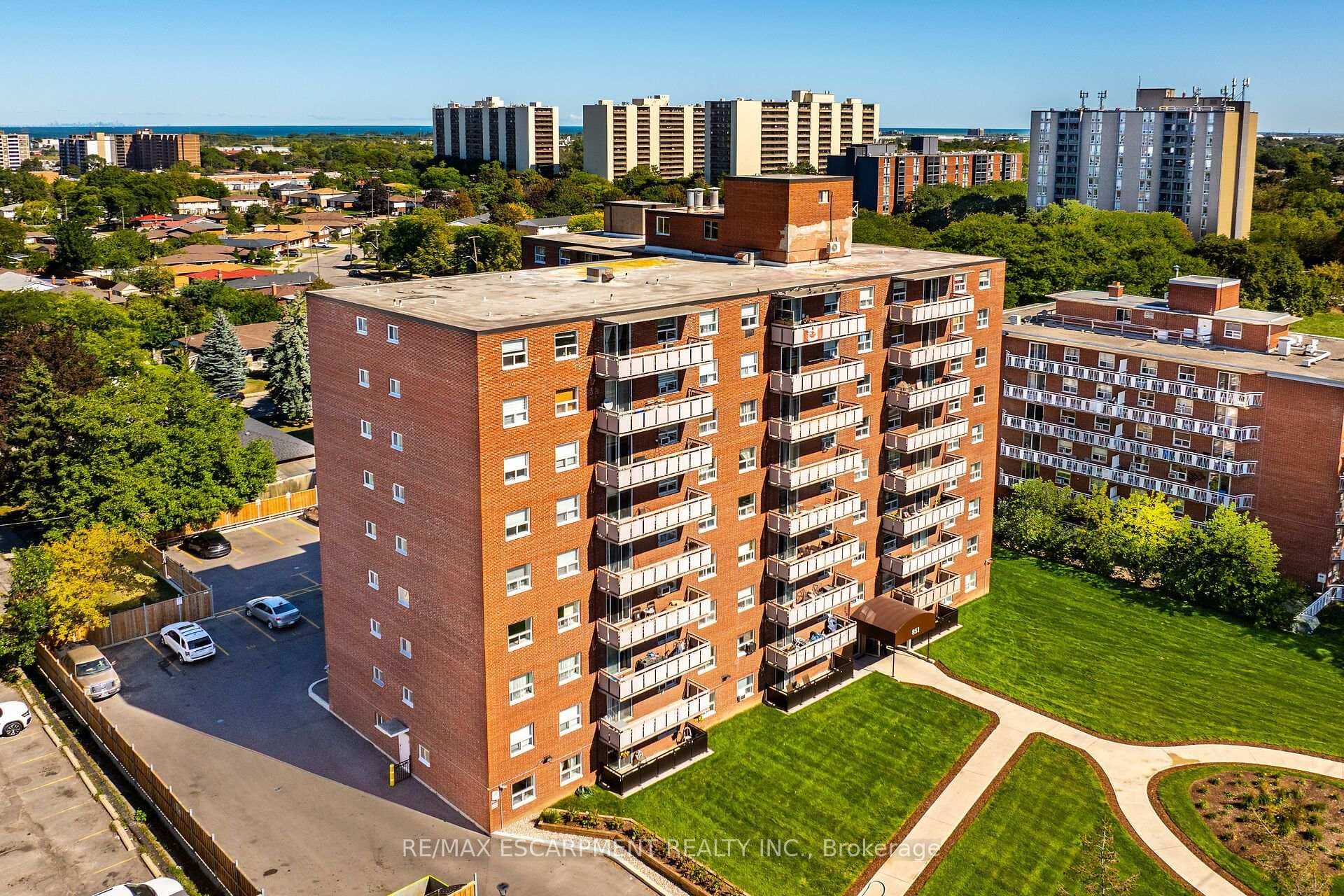 851 QUEENSTON Road Unit 604