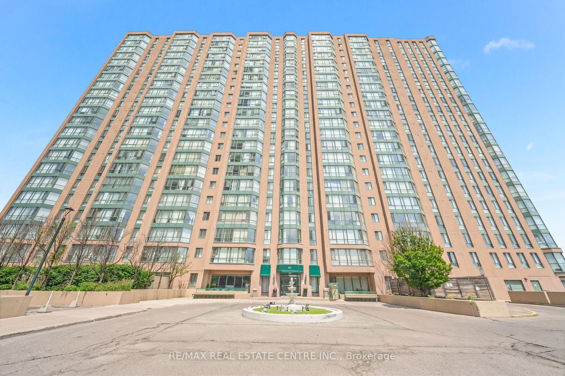 145 Hillcrest Avenue Unit 1907