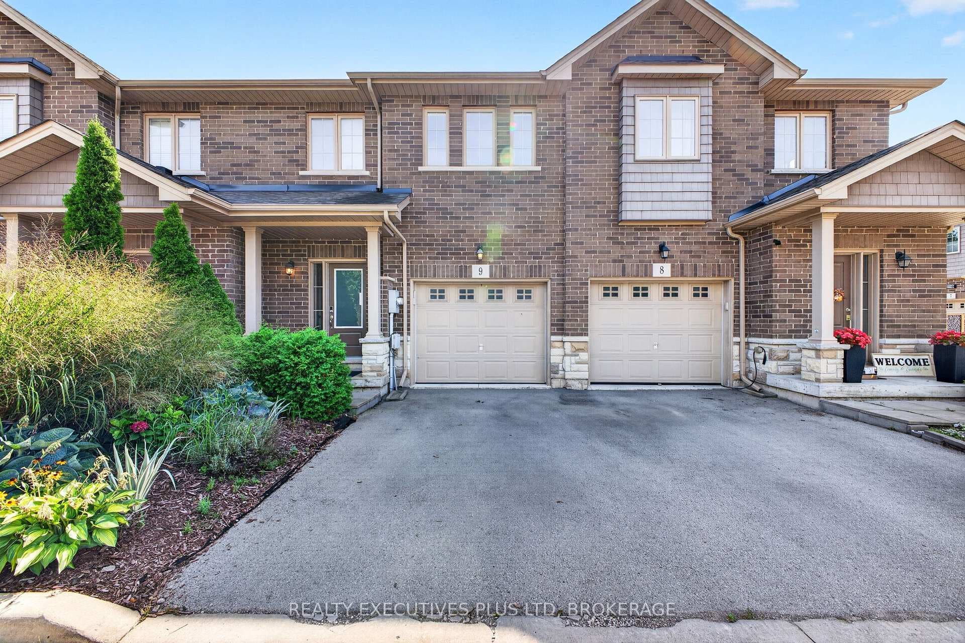 43 Kerman Avenue Unit 9