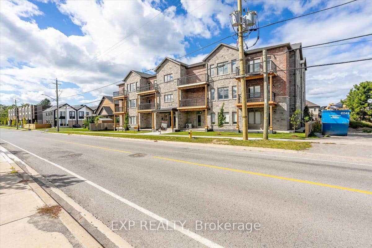 163 Port Robinson Road Unit 201