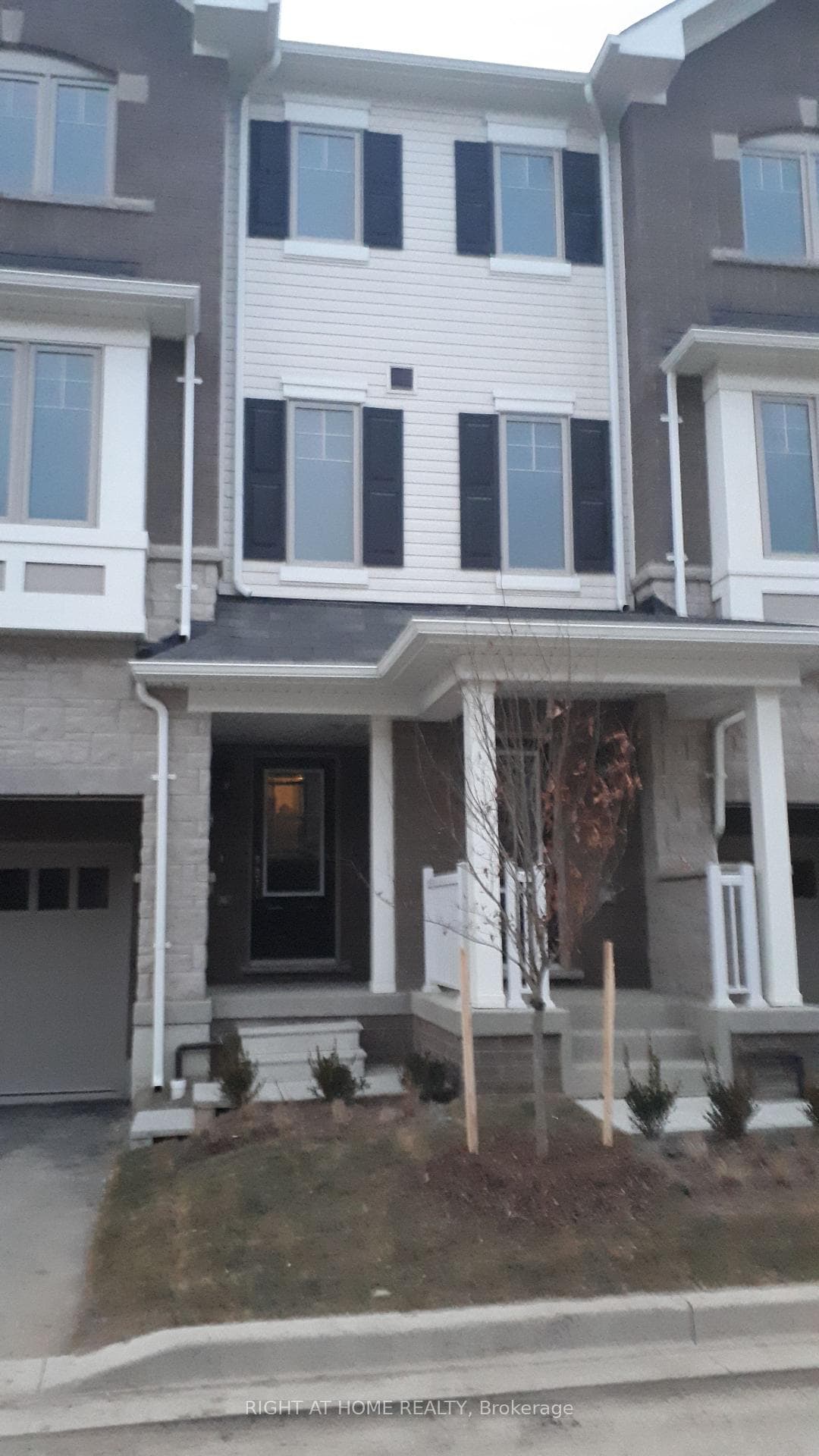 124 Hibiscus Lane
